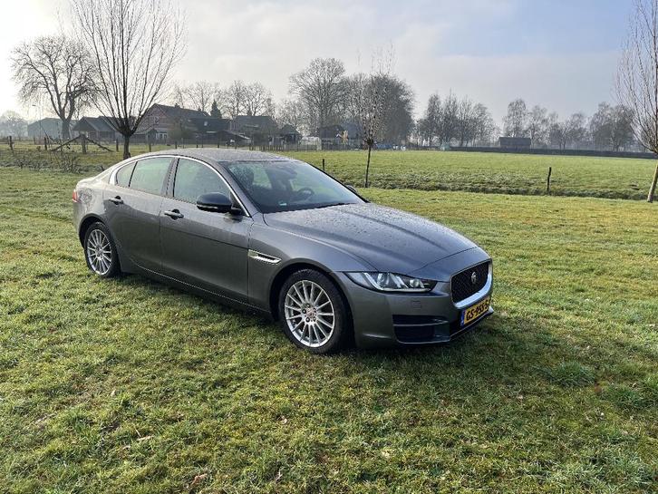 Jaguar XE 2.0D - 146.243KM (2015), Auto's, Jaguar, Particulier, XE, ABS, Airbags, Airconditioning, Alarm, Bluetooth, Boordcomputer