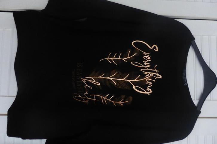 Leuke top met print, Kleding | Dames, Tops, Zo goed als nieuw, Maat 42/44 (L), Bruin, Korte mouw, Ophalen of Verzenden