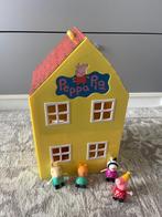 Peppa pig huis met poppetjes, Ophalen, Zo goed als nieuw