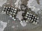 Skeletyl-TBKmini BastardKb Split Keyboard, Computers en Software, Toetsenborden, Ophalen of Verzenden, Zo goed als nieuw, Bedraad