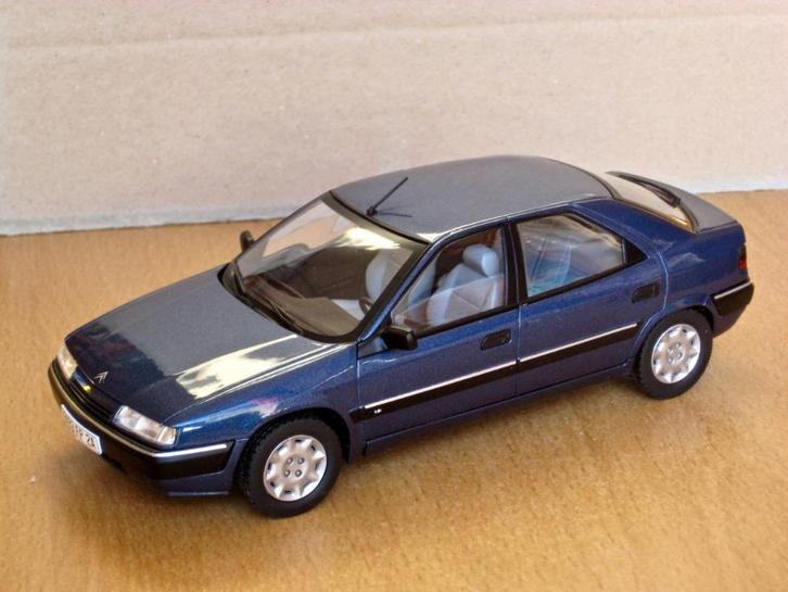 Citroen Xantia 1993 blauw Hachette #34 1:24, Hobby en Vrije tijd, Modelauto's | 1:24, Nieuw, Auto, Overige merken, Ophalen of Verzenden