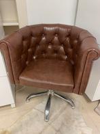 Bruine kappersstoel, Huis en Inrichting, Stoelen, Ophalen, Zo goed als nieuw, Bruin, Eén