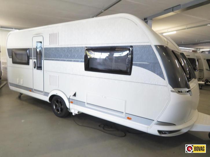 Hobby Excellent 560 CFE + Airco/ Mover, Caravans en Kamperen, Caravans, tot en met 4, 1250 - 1500 kg, Rondzit, Hobby, Frans bed