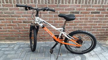 Cross spider oranje/wit mtb 20 inch beschikbaar voor biedingen