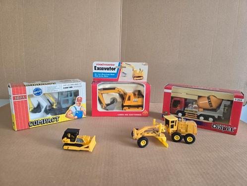 Die-cast Constructie Speelgoed Mix Bundel, Hobby en Vrije tijd, Modelbouw | Auto's en Voertuigen, Gebruikt, Truck, 1:50 of kleiner