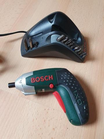 bosch ixo lion boormachine 3,6V  model D70745  beschikbaar voor biedingen