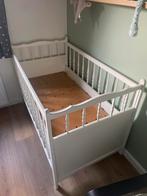 Brocante Ledikant, Kinderen en Baby's, Babywiegjes en Ledikanten, Ophalen of Verzenden, Gebruikt, Ledikant