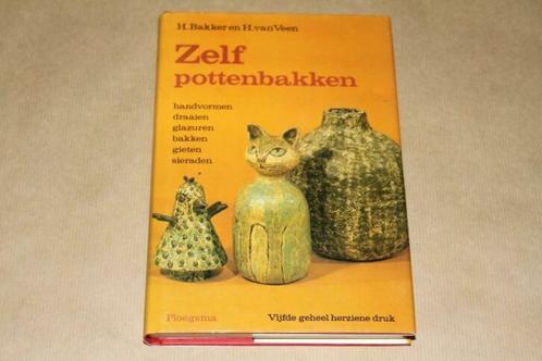 Zelf Pottenbakken - Handvormen, draaien, glazuren etc. !!, Boeken, Hobby en Vrije tijd, Gelezen, Ophalen of Verzenden