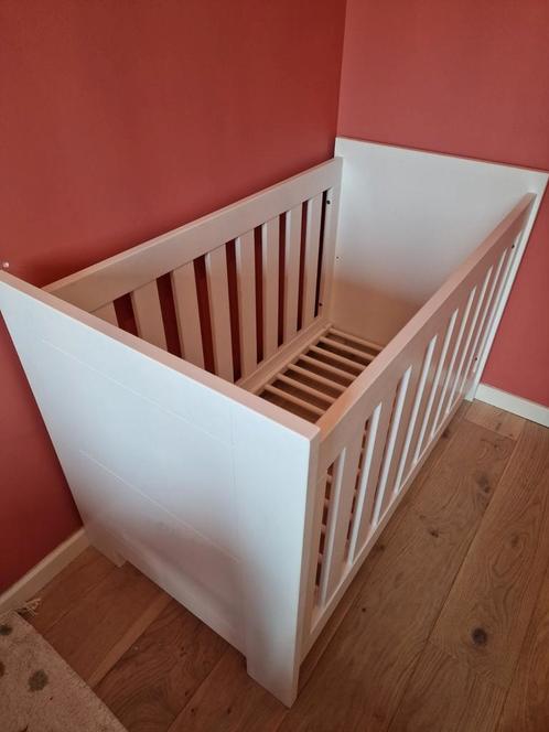 Ledikant met aerosleep matras (exclusief beddengoed), Kinderen en Baby's, Babywiegjes en Ledikanten, Gebruikt, Ledikant, Ophalen