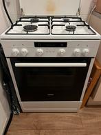 Siemens fornuis met oven, Witgoed en Apparatuur, Fornuizen, Ophalen, Gebruikt, 4 kookzones, Gas