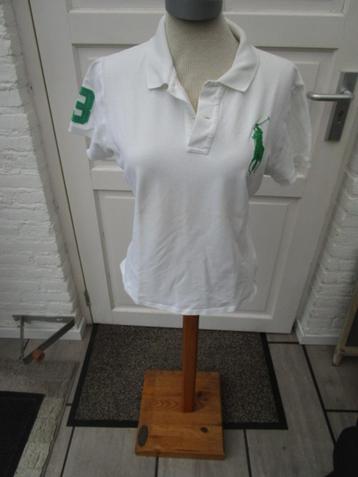 Getailleerde spierwitte Ralph Lauren top, valt als Maat M beschikbaar voor biedingen