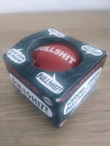 Bullshit Button – soundknop met licht & geluid beschikbaar voor biedingen