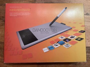 Wacom Bamboo Fun S teken tablet en pen.