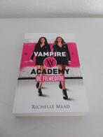 Richelle Mead - Vampire academy, Boeken, Ophalen of Verzenden, Zo goed als nieuw, Richelle Mead
