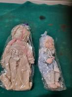 poppen baby met porseleine kopjes, Verzamelen, Poppen, Ophalen of Verzenden, 'T Olde Gre-j, Info@toldegrej.nl, Endepoelstraat 20f Didam