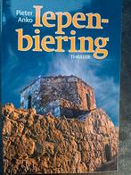 Iepenbiering Fryske thriller fan Pieter Anko Patmos kleaster, Pieter Anko de Vries, Ophalen of Verzenden, Zo goed als nieuw, Nederland