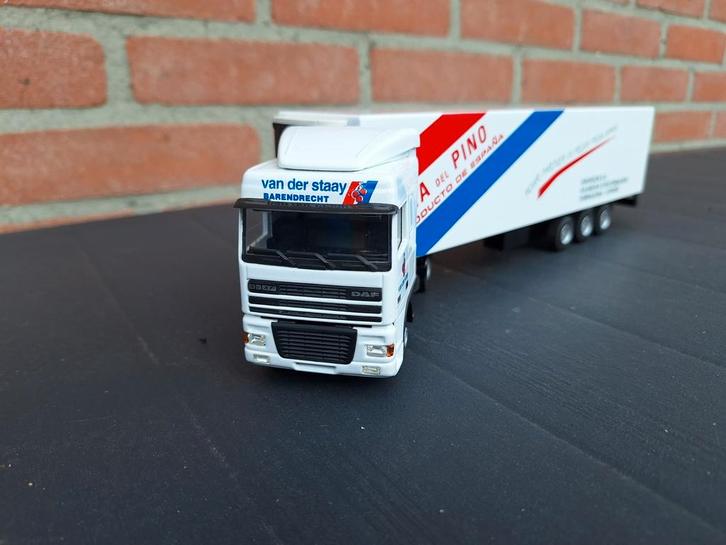 DAF 95 XF Trekker met Oplegger Lion Car 1:50, Hobby en Vrije tijd, Modelauto's | 1:50, Gebruikt, Bus of Vrachtwagen, Lion Toys