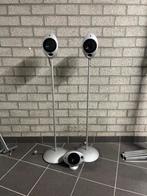 Kef Eitjes.   3 stuks,   2 met standaard, Overige merken, Ophalen of Verzenden, Zo goed als nieuw, Minder dan 60 watt