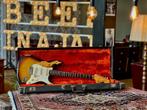 1969 (early/mid) Fender Stratocaster Sunburst w/ Tremolo, Fender, Gebruikt, Info@fender.com, Ophalen of Verzenden
