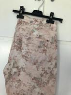 Mooie dames broek bloem Maat 42, Kleding | Dames, Broeken en Pantalons, Maat 42/44 (L), Ophalen of Verzenden, Zo goed als nieuw