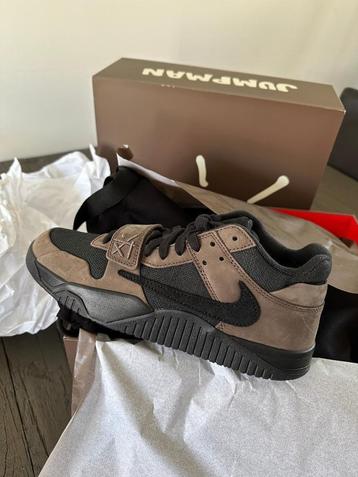 Travis Scott x Air Jordan Jumpman Jack TR "Dark Mocha" (43) beschikbaar voor biedingen