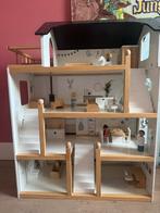 Leuk Poppenhuis met Meubeltjes van Petit Amelie, Ophalen, Zo goed als nieuw, Overige typen