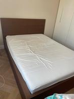 Twee persoon bed maat 140x200 van ikea met 4 laden, Huis en Inrichting, Slaapkamer | Bedden, Ophalen, Gebruikt, Bruin, Tweepersoons