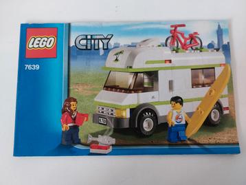 Lego City 7639 Camper / kampeerwagen beschikbaar voor biedingen