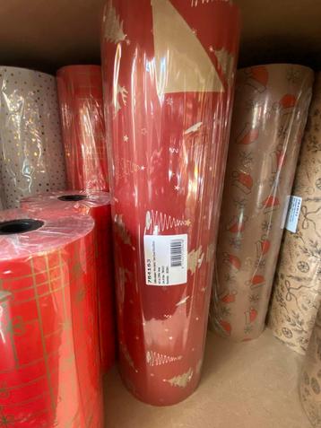 Luxe cadeaupapier Kerst 200 meter lang 50 cm breed beschikbaar voor biedingen