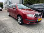 Skoda Fabia,Elegance+Automaat Nieuwe APK / Airco/Trekhaak, Auto's, Skoda, 74 pk, Beige, 4 cilinders, Origineel Nederlands