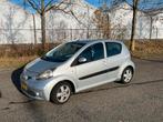 Toyota Aygo 1.0  12V  Sport, Auto's, Voorwielaandrijving, Stof, Zwart, 60 pk