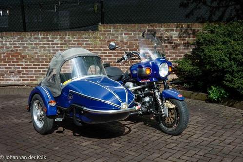 Moto Guzzi California 1100 met Watsonian sidecar, Motoren, Motoren | Zijspanmotoren, meer dan 35 kW, 2 cilinders, Ophalen