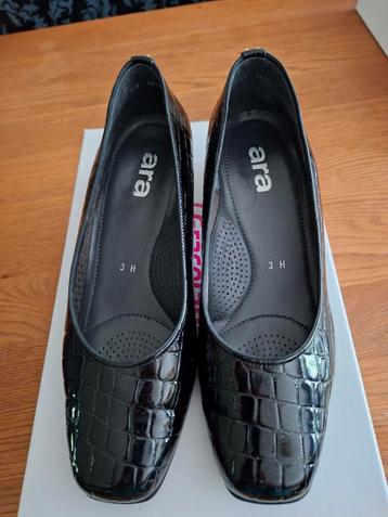 Zwarte Dames Schoenen Ara beschikbaar voor biedingen