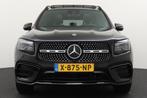 Mercedes-Benz GLB 200 AMG Pano-dak Camera Memory Head-up Dis, Auto's, Mercedes-Benz, 4 cilinders, Zwart, Bedrijf, 165 pk