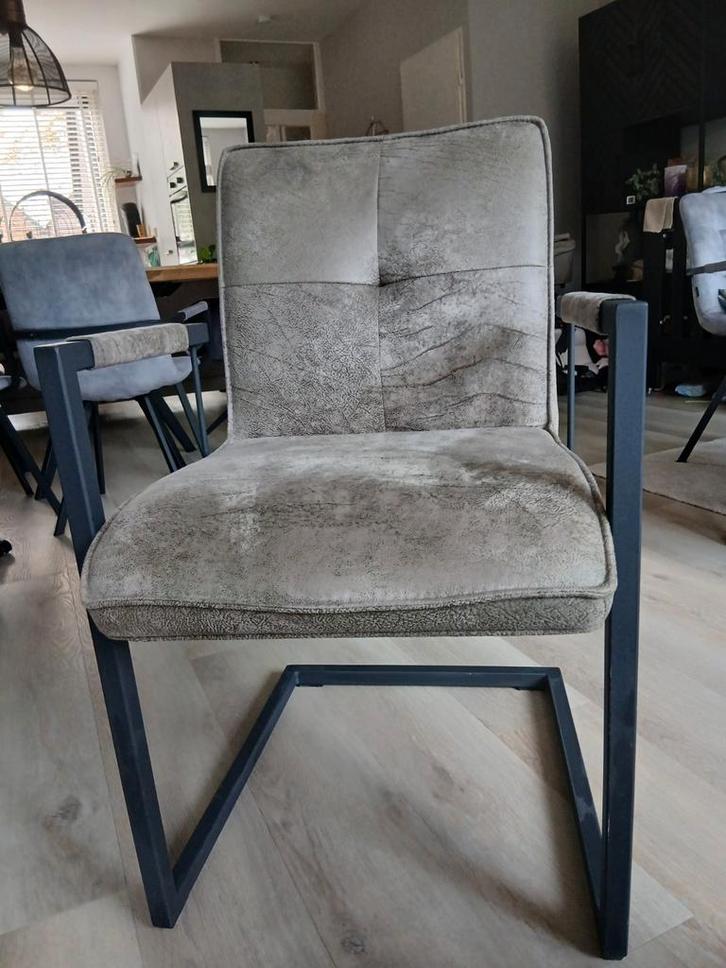 1 eetkamer stoel., Huis en Inrichting, Stoelen, Zo goed als nieuw, Eén, Overige kleuren, Ophalen