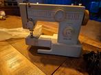 Naaimachine - Syma 100, Hobby en Vrije tijd, Naaimachines en Toebehoren, Ophalen, Gebruikt