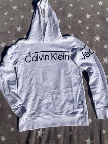 Calvin Klein witte trui maat 170 beschikbaar voor biedingen