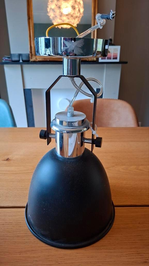 Industriële Lamp Zwart/Zilver, Huis en Inrichting, Lampen | Hanglampen, Gebruikt, Minder dan 50 cm, Metaal, Ophalen of Verzenden