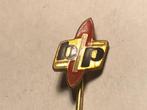 Epoxy BP BRANDSTOFMERK Speld (Rood/Zwart/Messingkleur)., Verzamelen, Speldjes, Pins en Buttons, Verzenden, Zo goed als nieuw, Merk