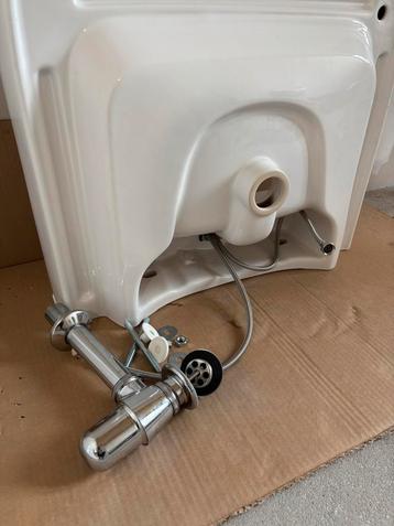 Nieuwe badkamer wastafel met Grohe Kraan en Afvoer - 60cm beschikbaar voor biedingen