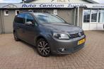 Volkswagen TOURAN 1.4 TSI HIGHLINE 7 PERS. PANO, NAVI ENZ..., Voorwielaandrijving, 15 km/l, 74 €/maand, 1462 kg