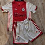 Voetbal tenue Maat 24, Sport en Fitness, Voetbal, Maat XS of kleiner, Ophalen of Verzenden, Gebruikt, Set