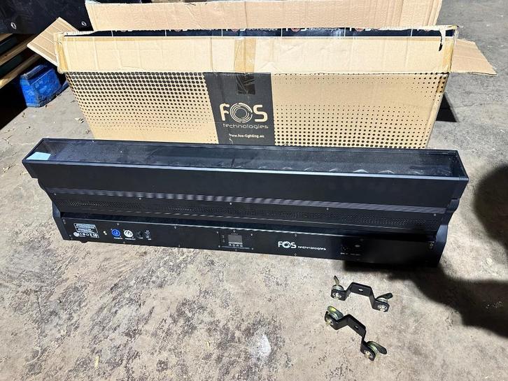 1x Fos Technologies Linea Zoom Nieuw, Muziek en Instrumenten, Licht en Laser, Nieuw, Licht, Geluidgestuurd, Kleur, Stroboscoopeffect