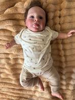 Sebby reborn met kleertjes en knuffeltje, Kinderen en Baby's, Ophalen of Verzenden, Zo goed als nieuw, Babypop