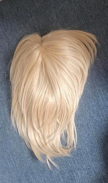 Blonde pruik voor etalagepop paspop beschikbaar voor biedingen
