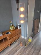 Staande lamp, Huis en Inrichting, Lampen | Vloerlampen, Ophalen, Zo goed als nieuw, 150 tot 200 cm