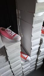Canvas sneakers partij 100x, Ophalen of Verzenden, Nieuw, Overige kleuren, Sneakers of Gympen