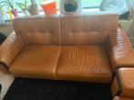 2 lederen banken half jaar oud, Huis en Inrichting, Banken | Bankstellen, Ophalen of Verzenden, Zo goed als nieuw, 75 tot 100 cm