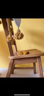 Vintage houten stoelen, Huis en Inrichting, Stoelen, Vier, Gebruikt, Bruin, Hout