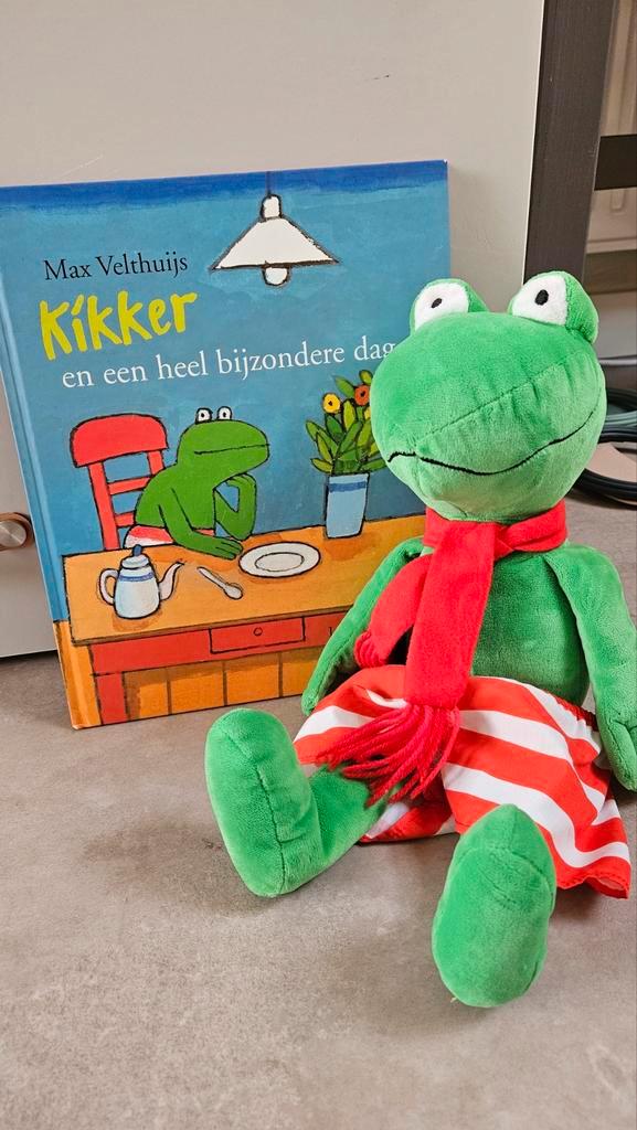 Kikker Knuffel - Max Velthuijs met boek (sint cadeau), Kinderen en Baby's, Speelgoed | Knuffels en Pluche, Zo goed als nieuw, Kikker